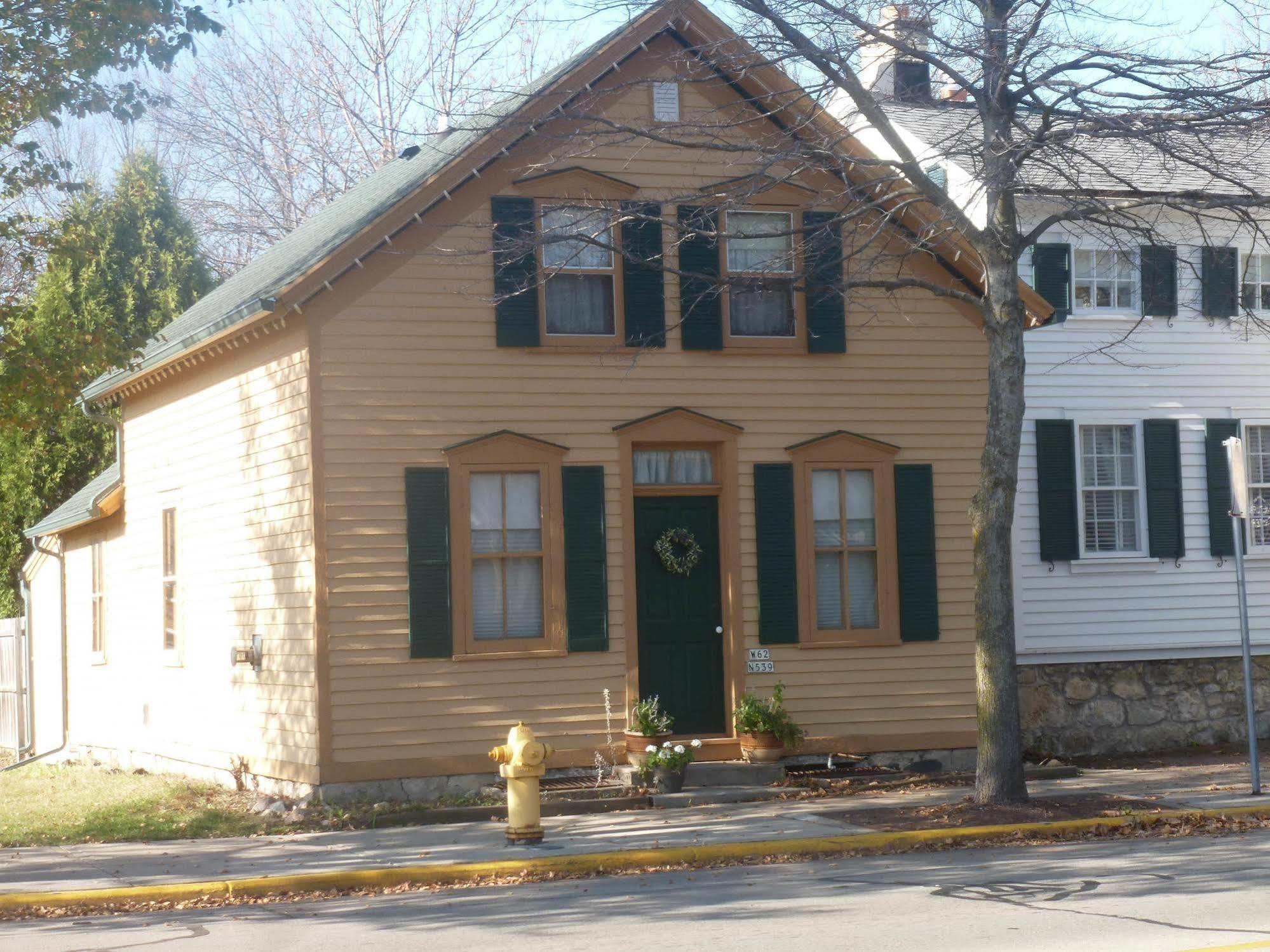 Lilly Pad Hotel Cedarburg Luaran gambar